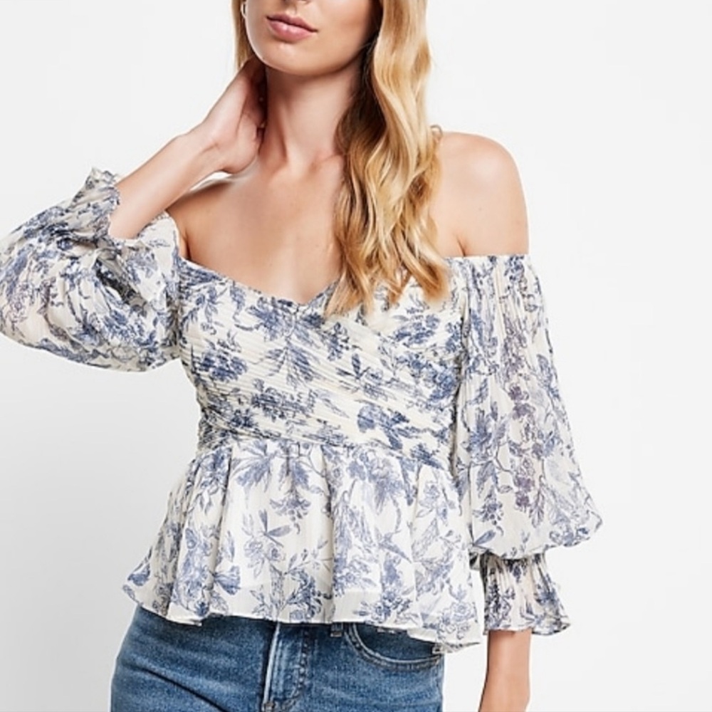 NWT Express metallic printed platead off the shoulders peplum top